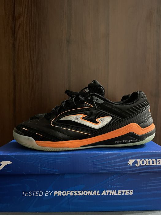 Футзалки,футбольне взуття  Joma gambeta