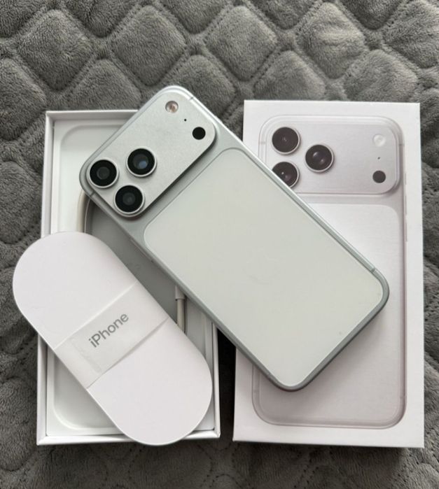 Apple iPhone 17 PRO MAX