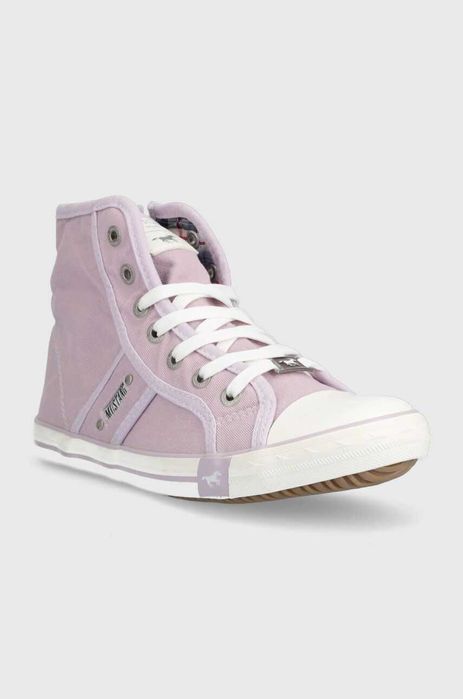 Кеди жіночі з колекції Mustang 38р.