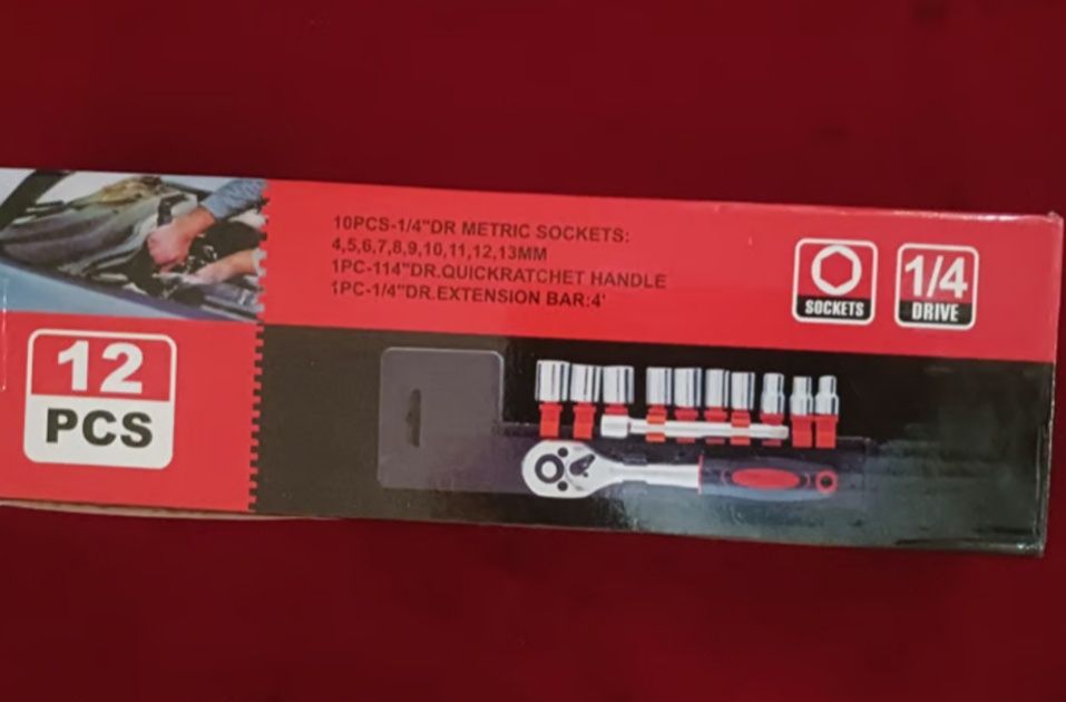 Новий набір метричних головок 1/4" DR, 12 предметів