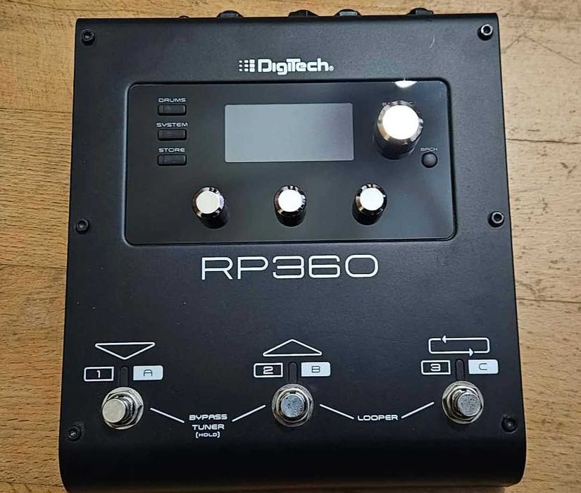 Multiefekt gitarowy Digitech RP360