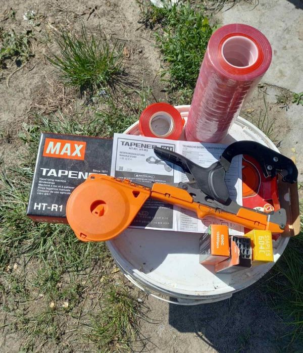 Степлер садовий для підв'язки рослин MAX HT-R1 + скоби та стрічка