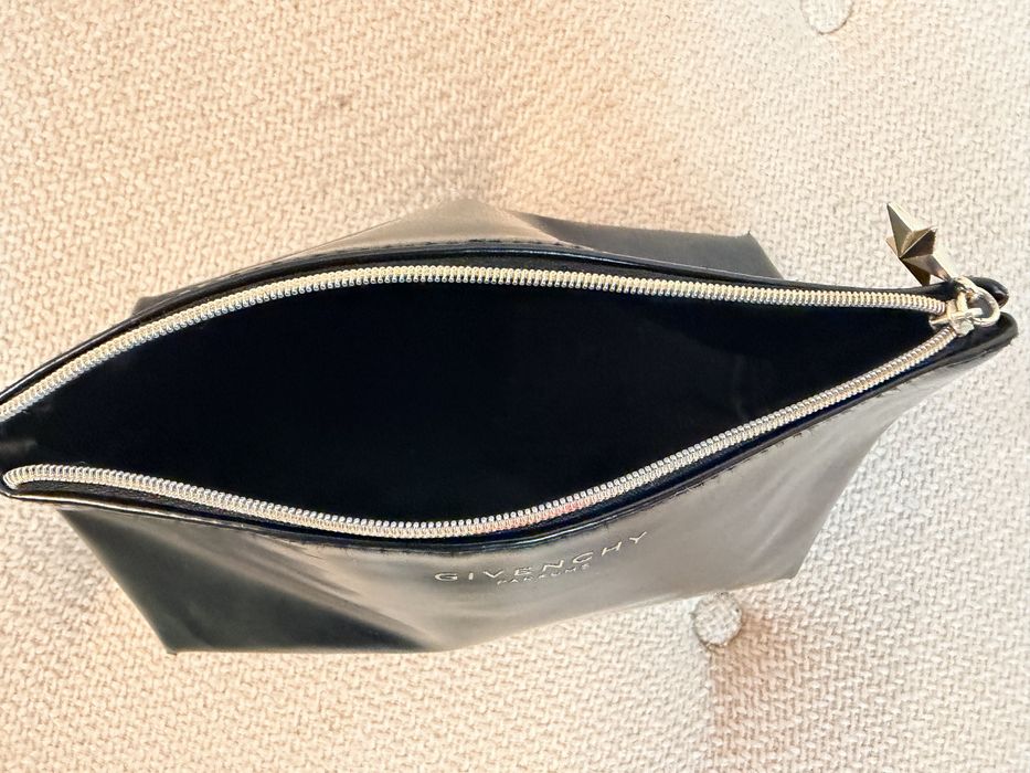 Givenchy pequena bolsa