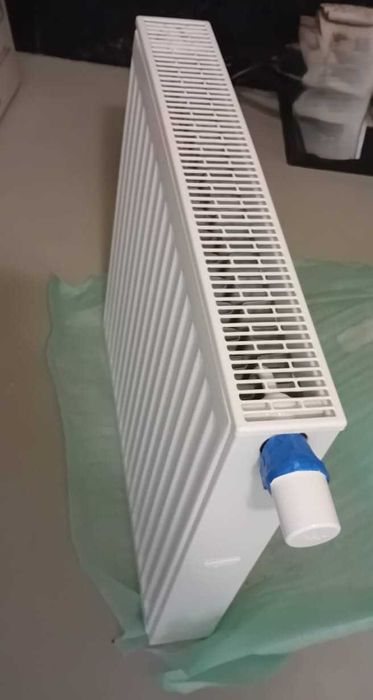 Do sprzedania 2 nowe grzejniki