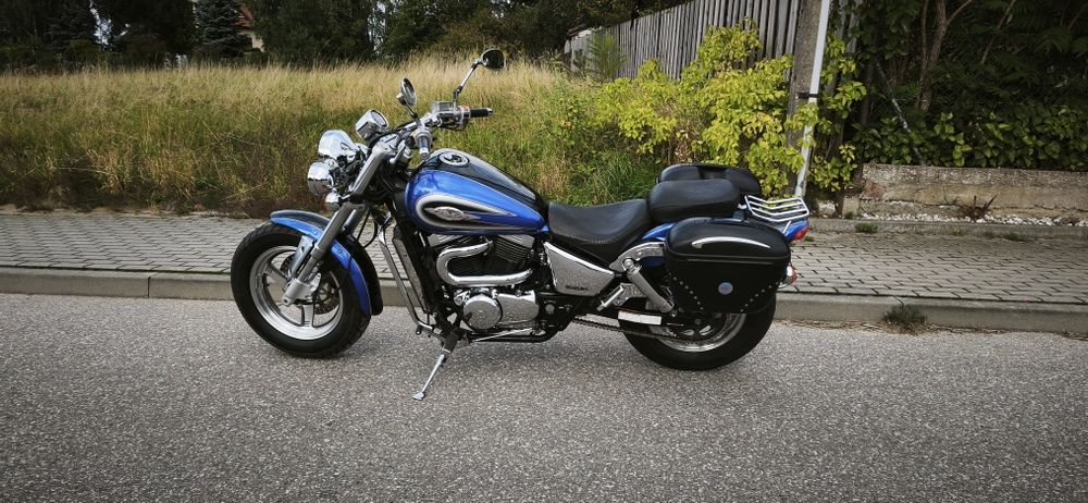 Suzuki VZ Marauder 800