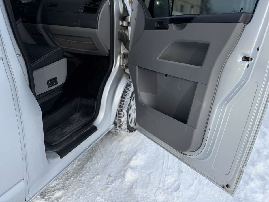 Продам volkswagen transporter t5 2.5 tdi 4motion