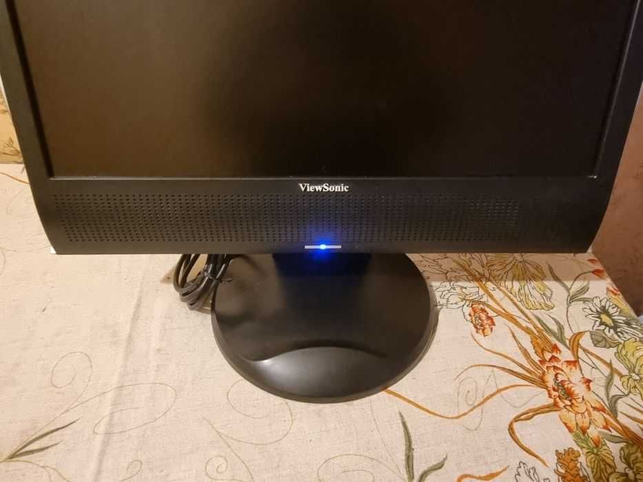 Монитор ViewSonic VG1930wm