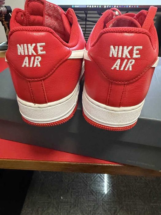 Nike Air Force 1 Low Retro „University Red"