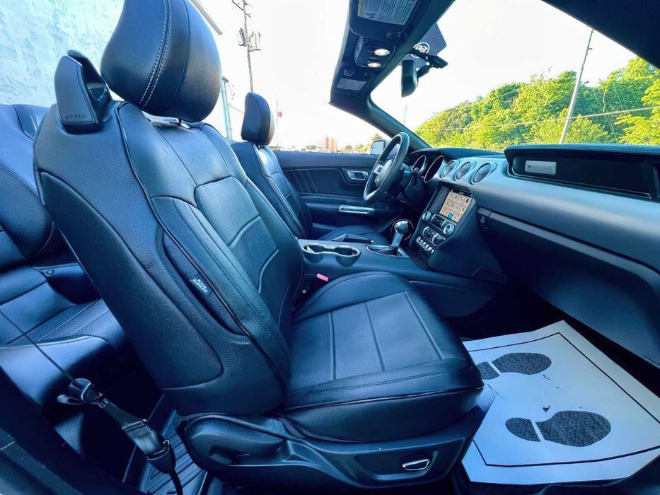 Ford Mustang EcoBoost Premium      2019