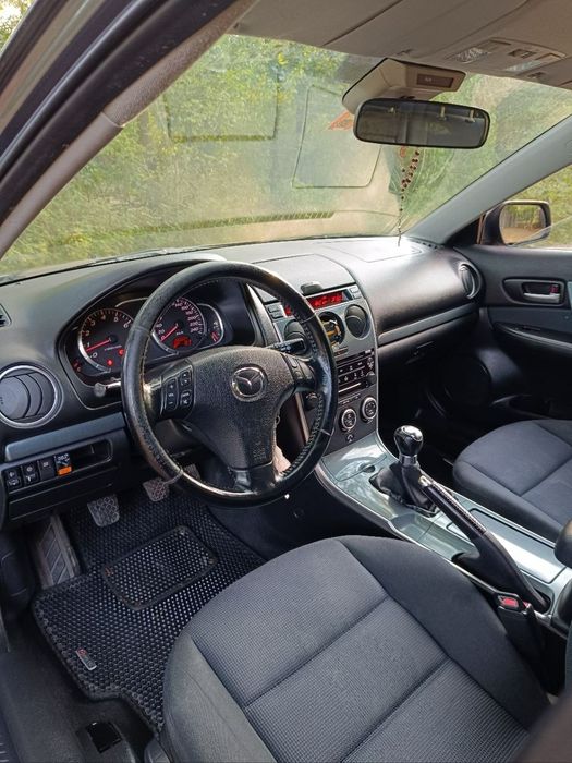 Автомобіль Мазда 6 2006