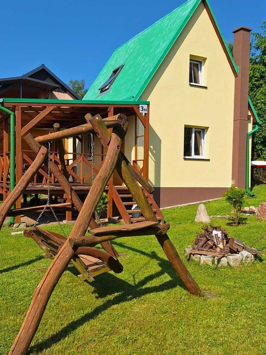 Domek letniskowy nad jeziorem na wakacje