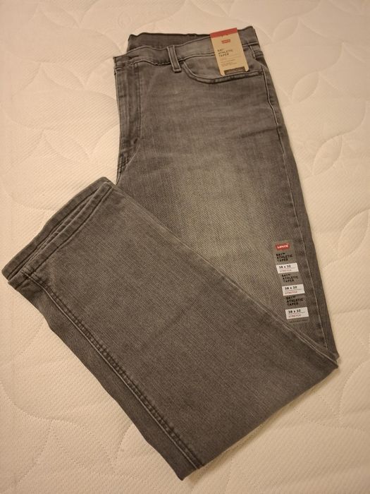 Чоловічі джинси Levi's 38-32 розмір сірого кольору
