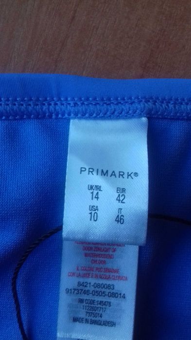 Блакитні плавки від купальника, 14 розмір.
Primark