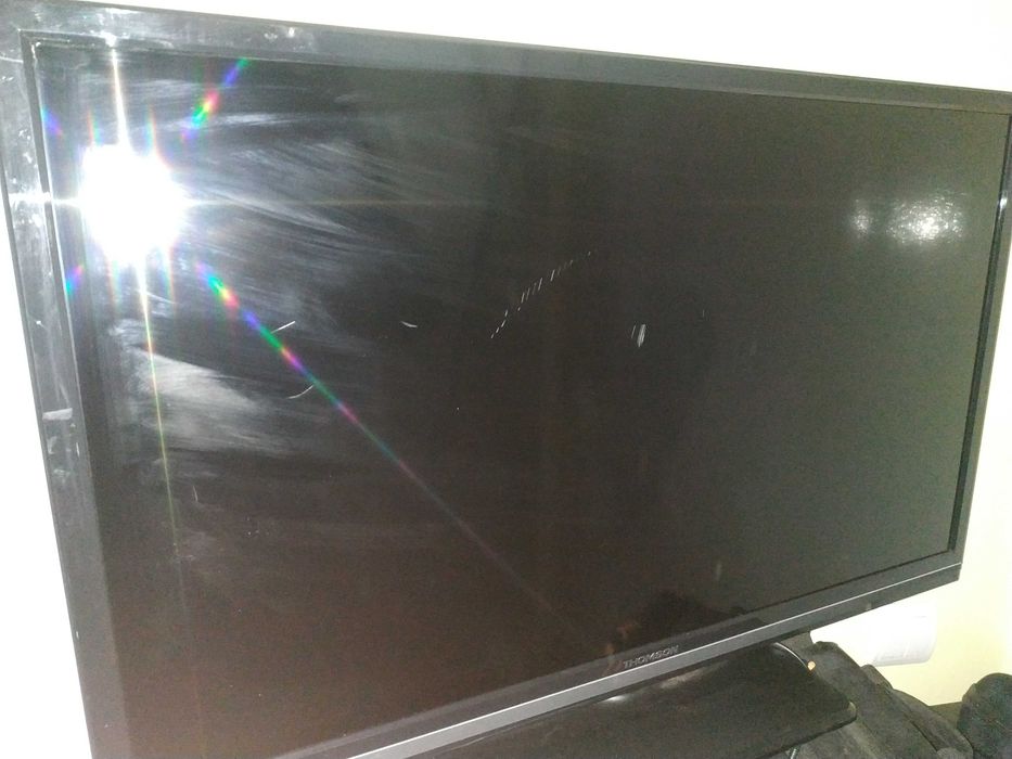 Лед телевізор Thomson 32