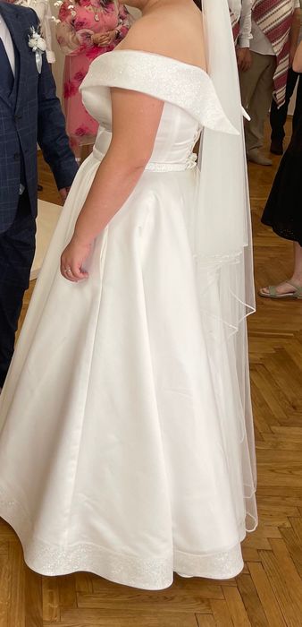 Продаю весільне плаття