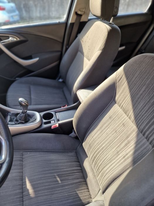 Opel astra sport tourer 1.3 cdti