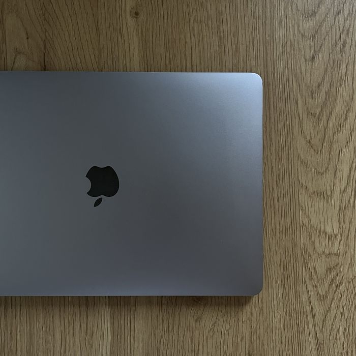 MacBook Pro M1 16gb RAM 512gb SSD