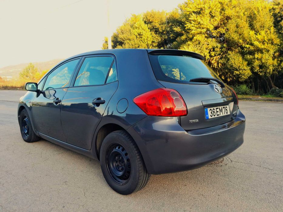 Toyota Auris - Diesel 5L