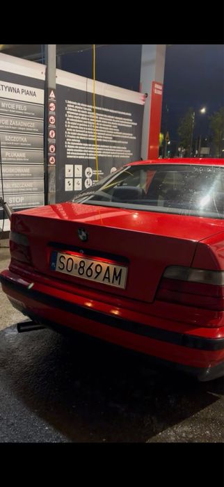 BMW E36 316I Hellrot Sedan 1.6