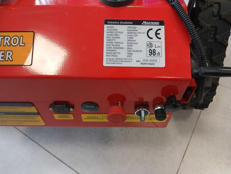 Master-Cut JFRC55S robot koszący spalinowy z pilotem Nowy