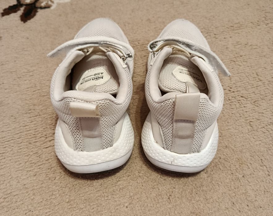 Кросівки 34 р. 20.9 см