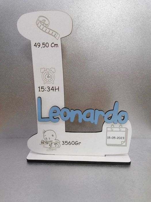letras com dados de nascmento de bebé