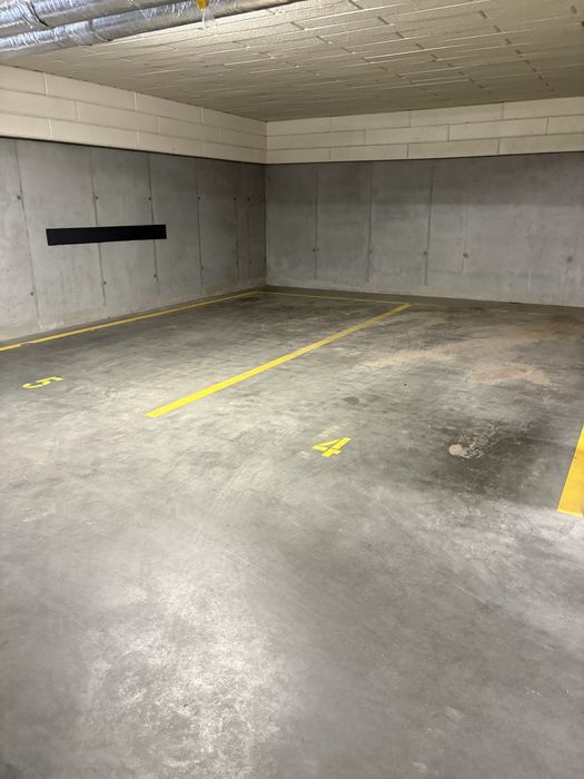 Słowiańska 2 Blok 6 B miejsce parkingowe podziemne nr4 - Widok 3