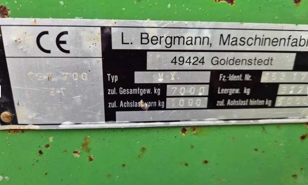 Rozrzutnik obornika BERGMANN 700 ST  7 ton