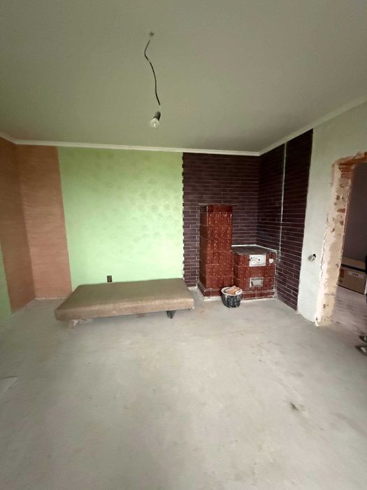 Продаж будинку в селі Конюшки