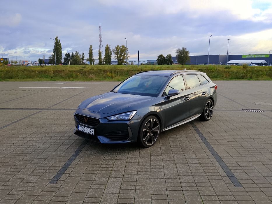 Cupra Leon 4 4x4 400 KM Panorama Android DSG Elektryczna klapa