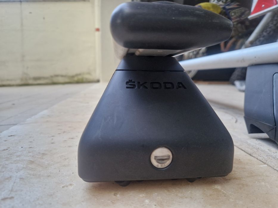 Barras de tejadilho para Skoda Enyak de 2024