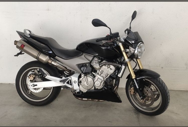 Hornet 600 2005