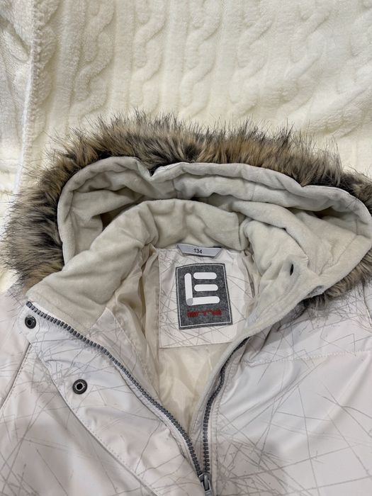 Зимнея куртка для девочки