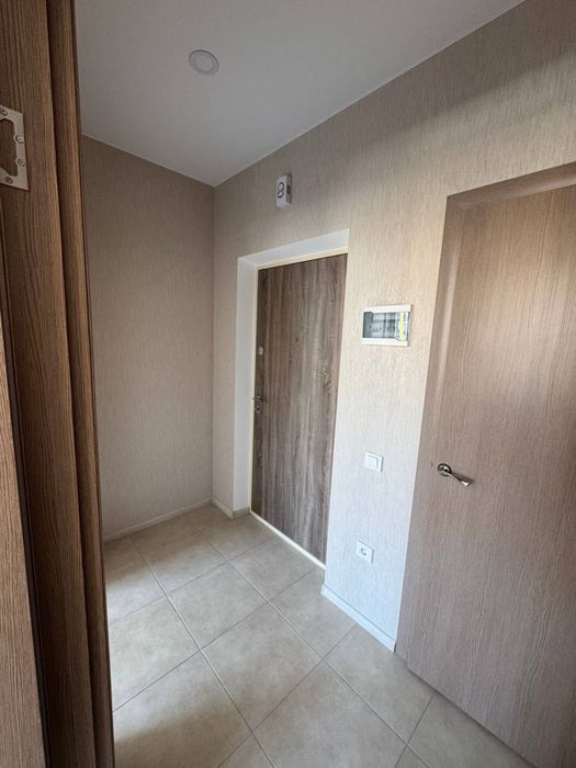 Продам 1 кімнатну квартиру 7 небо з кладовкою