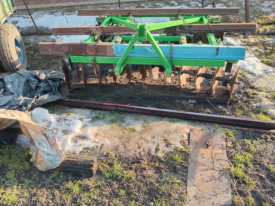 Продам дискову борону,лущольник