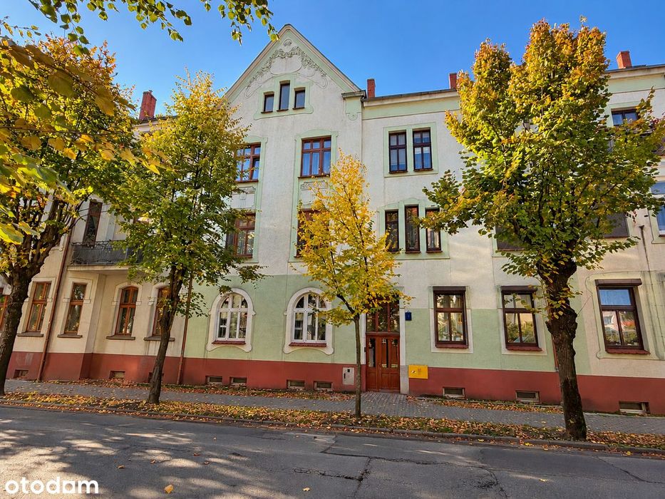 Przytulny lokal mieszkalny w Jarocinie, znakomita lokalizacja 3 pokoje