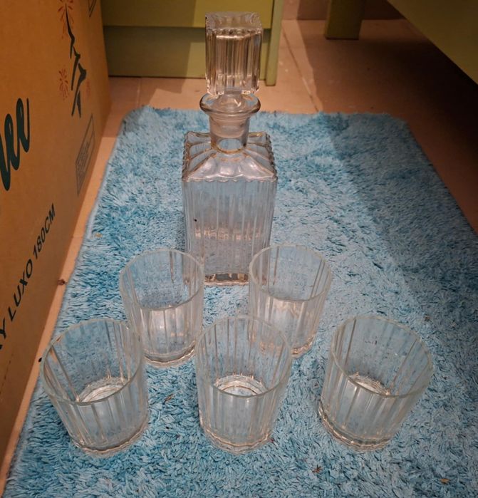 Conjunto de licor/whisky com balde de gelo438045264105318401