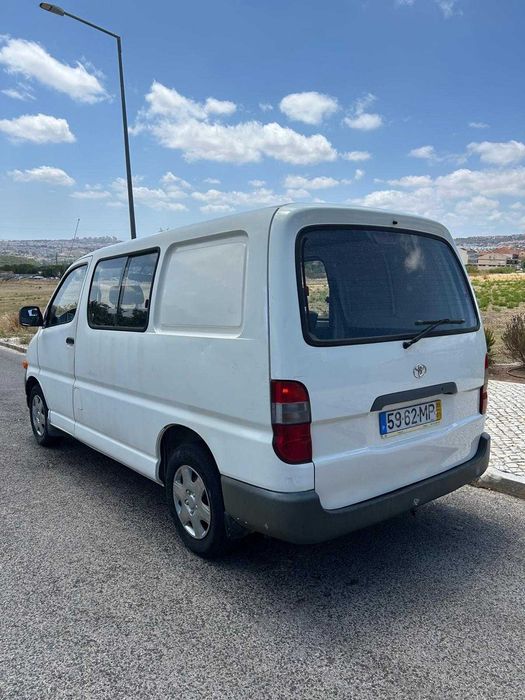 Toyota Hiace em bom estado