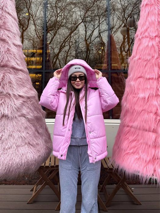 Зимова жіноча дута куртка. Тепла куртка на зиму з капюшоном. Пуховик