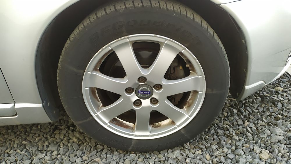 Вольво V50 Volvo V50 Двері передні/задні 426-26