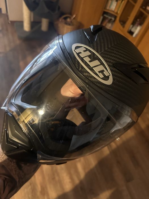 Kask hjc f70 carbon