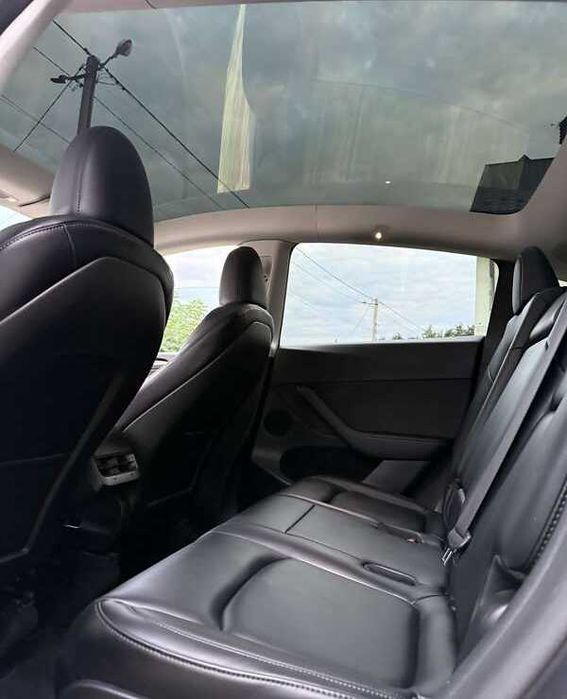Tesla Model Y 2024 Long Range 82 kWh