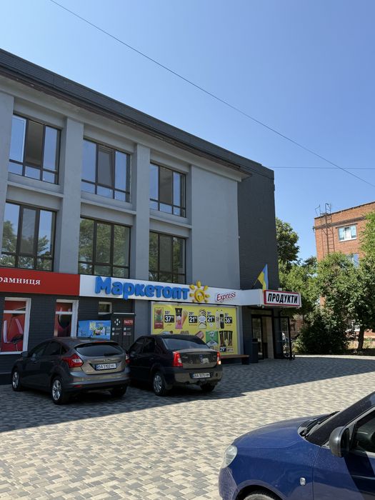 Продам 3-кімнатну квартиру в новобудові (р-н Кірово)