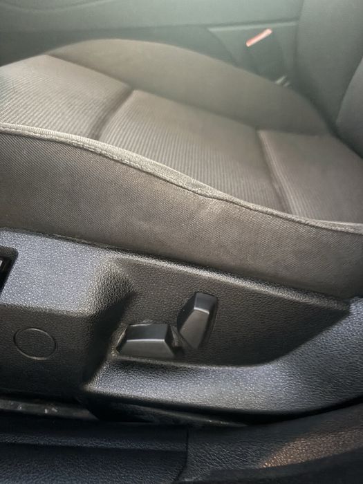 BMW 520d Touring (F11) Auto | Impecável | Revisão de Motor e Caixa Feita