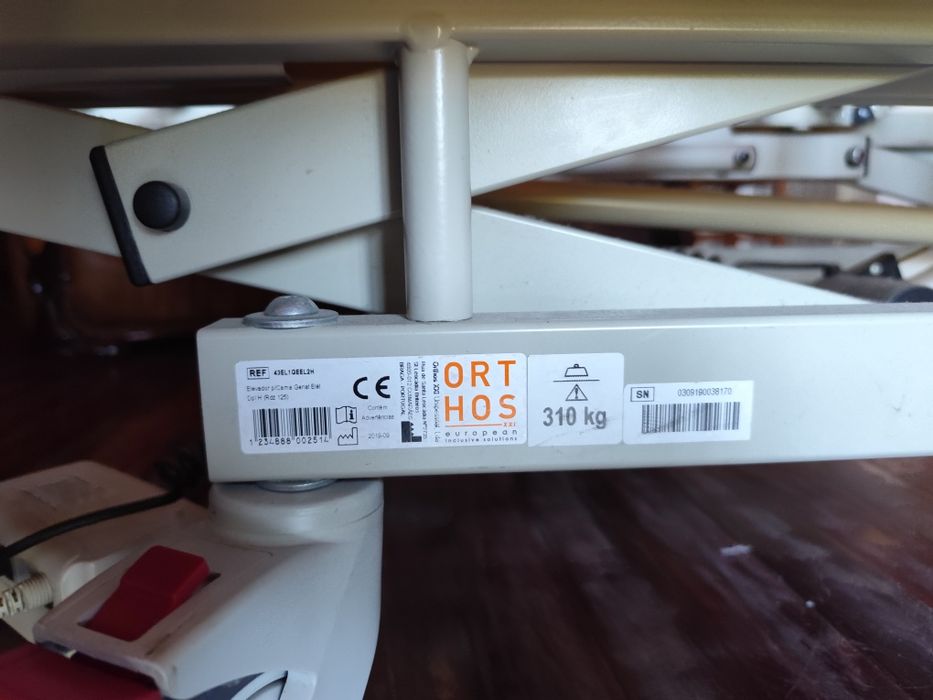 Cama articulada eléctrica de altura variável (pode ser desmontada)