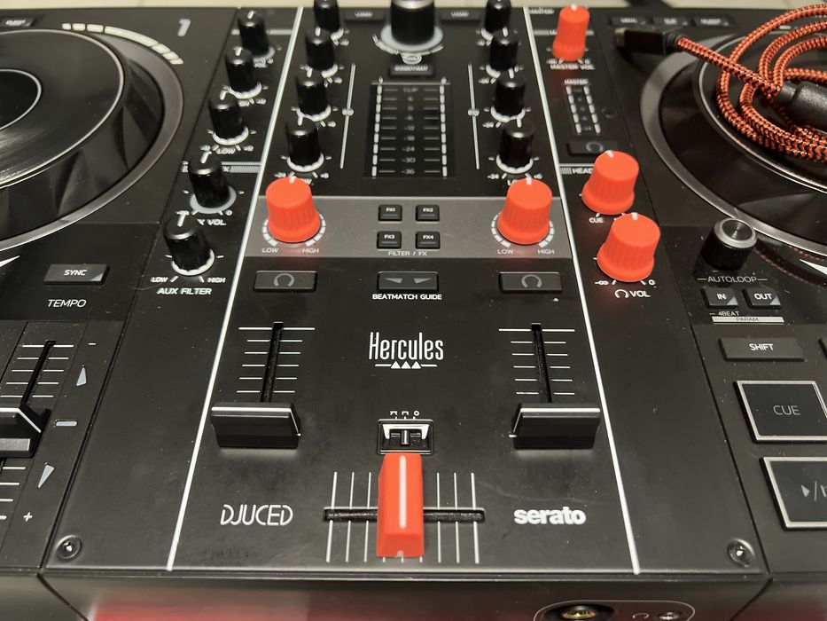 Controladora Hercules Dj Impulse 500 c/ knobs laranja