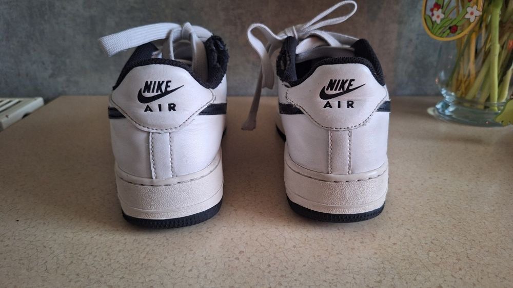 Buty Nike Air r. 40