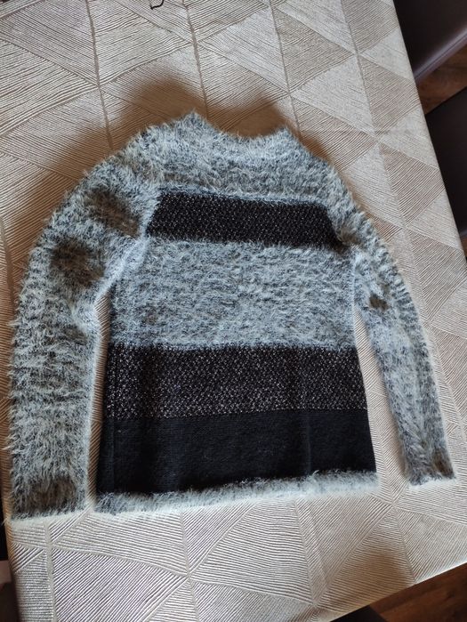Sweter damski, Solar, r. 38, stan idealny