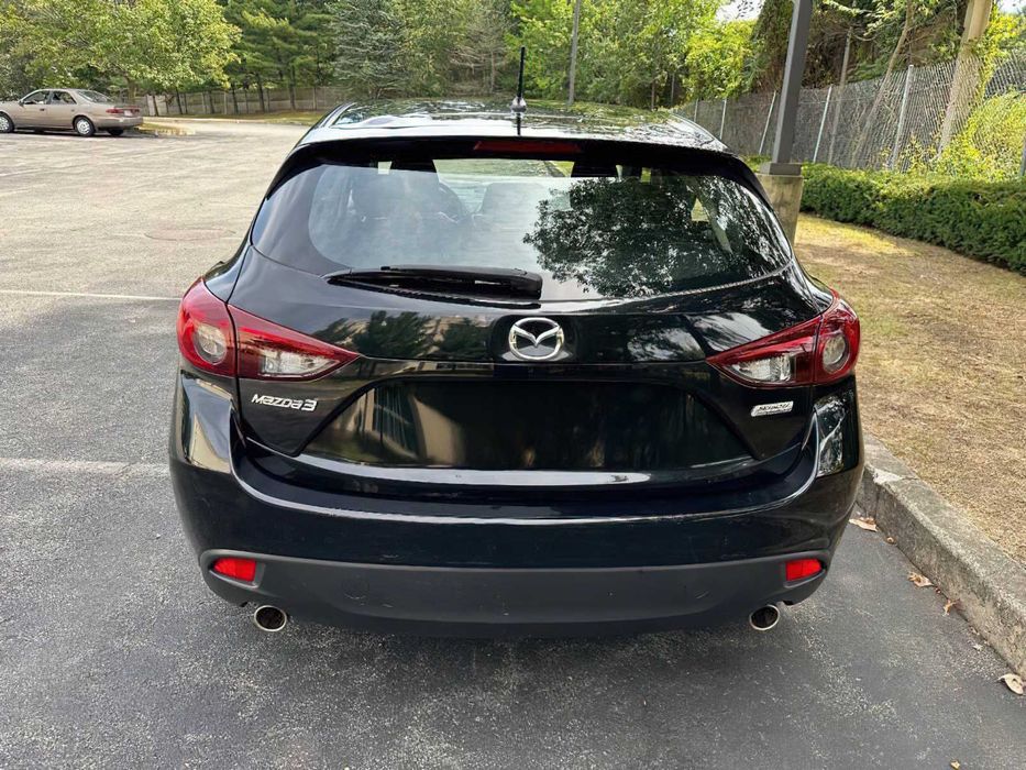 Mazda 3 i Grand Touring      2016
