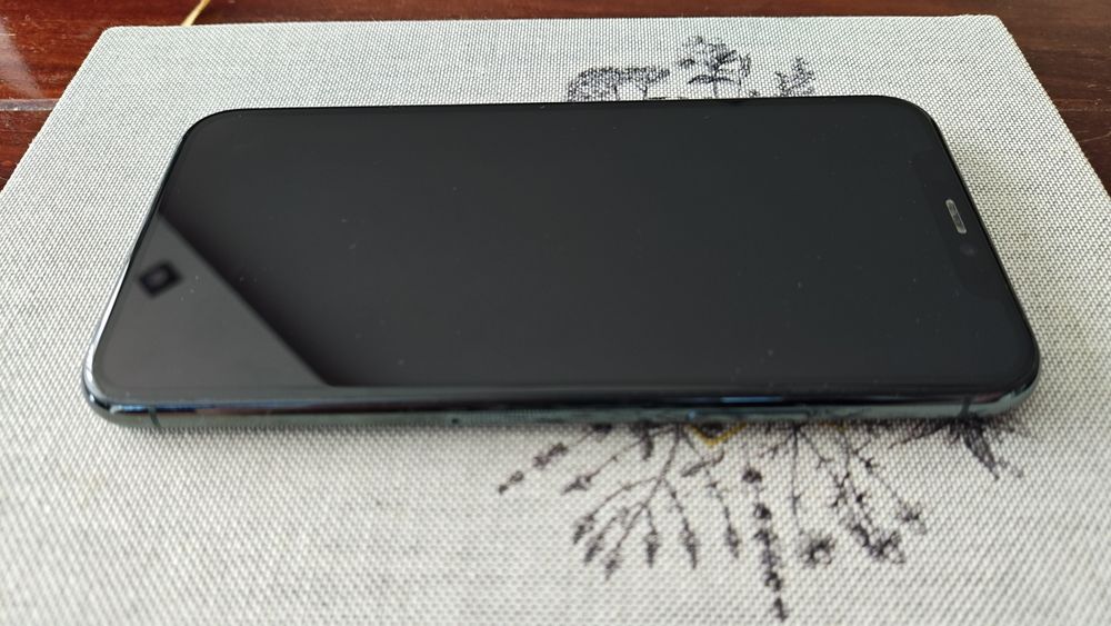 iPhone 11 Pro 64 GB